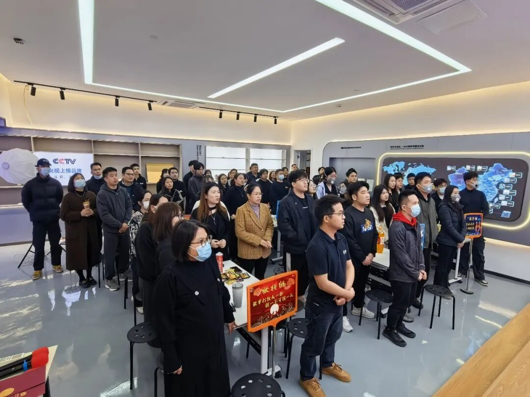 73629f2b30f861e8d6c27faf3d3dd0e3.jpg 73629f2b30f861e8d6c27faf3d3dd0e3.jpg